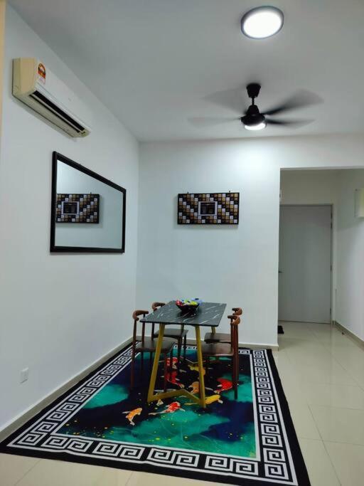Lakeview 3 Bedroom In Presint 18 * Putrajaya