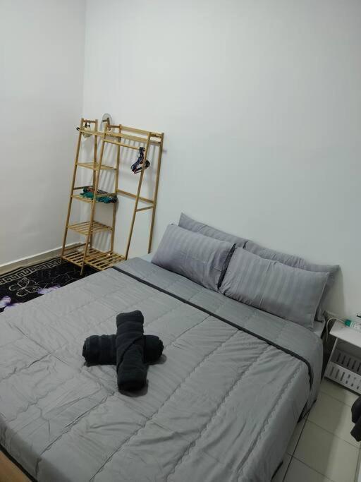Lakeview 3 Bedroom In Presint 18 Putrajaya