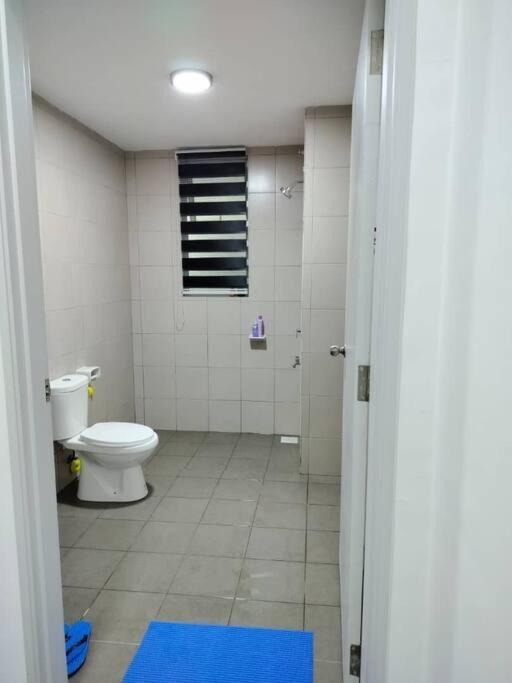 Lakeview 3 Bedroom In Presint 18 Pangsapuri