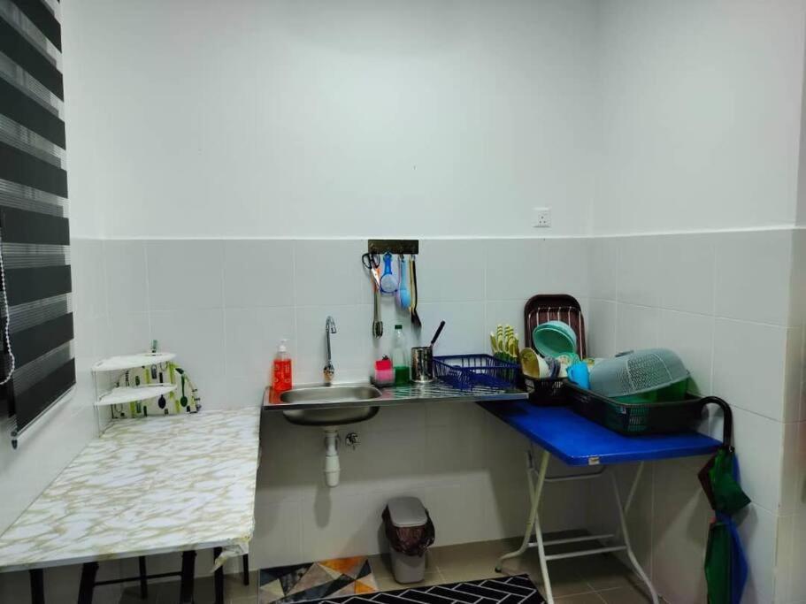 Lakeview 3 Bedroom In Presint 18 * Putrajaya